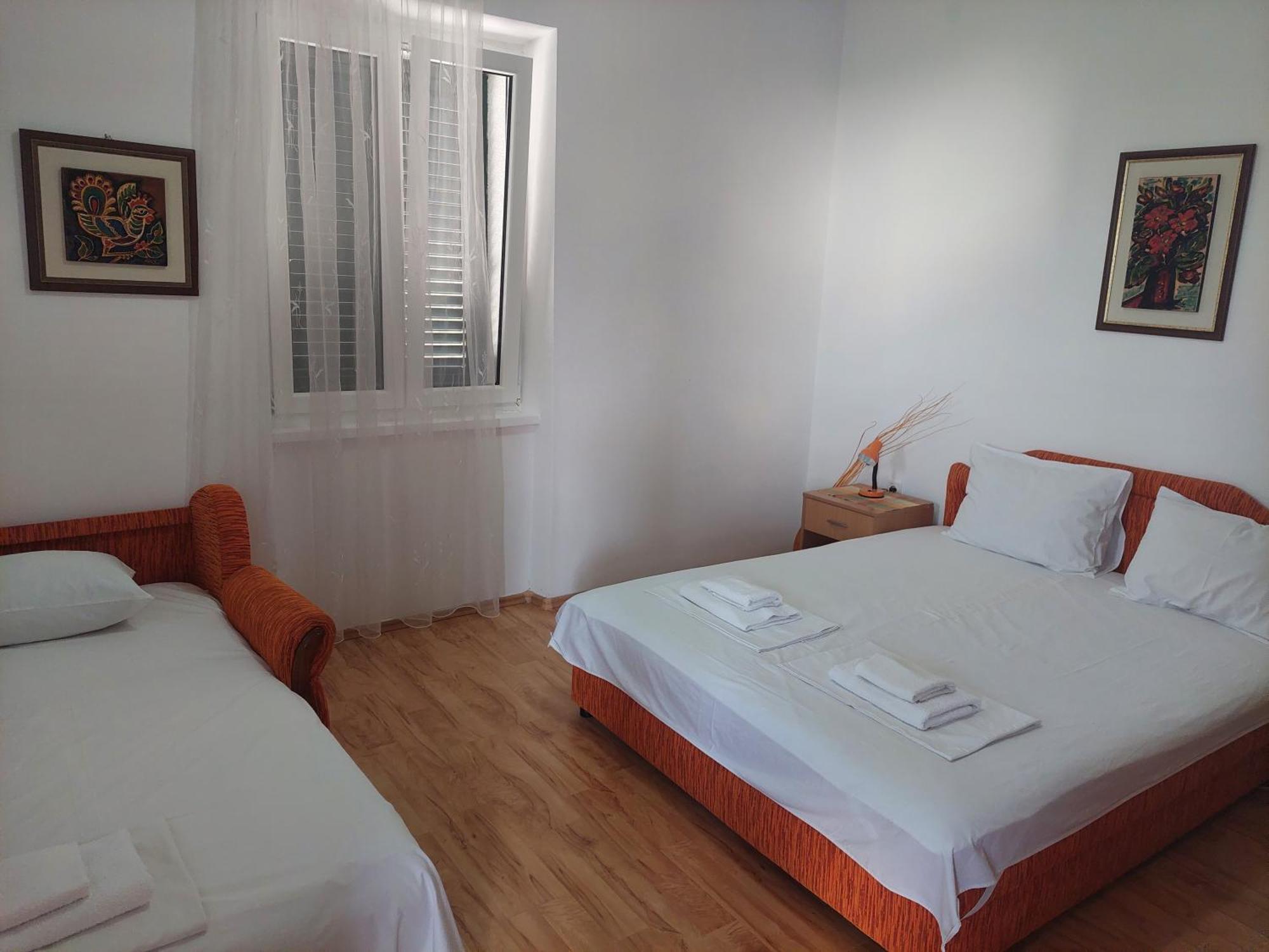 Kjara Apartments Tivat Buitenkant foto